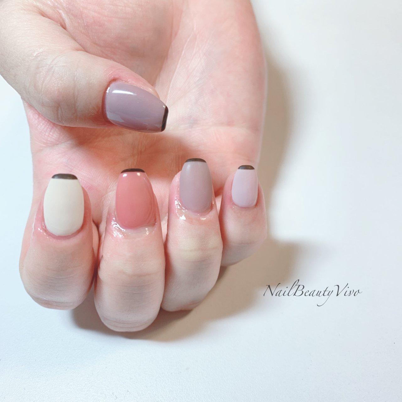 春 冬 バレンタイン オフィス ハンド Nail Beauty Vivoのネイルデザイン No ネイルブック