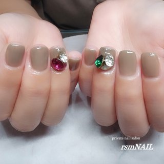 出来る女のネイルデザイン ネイルブック