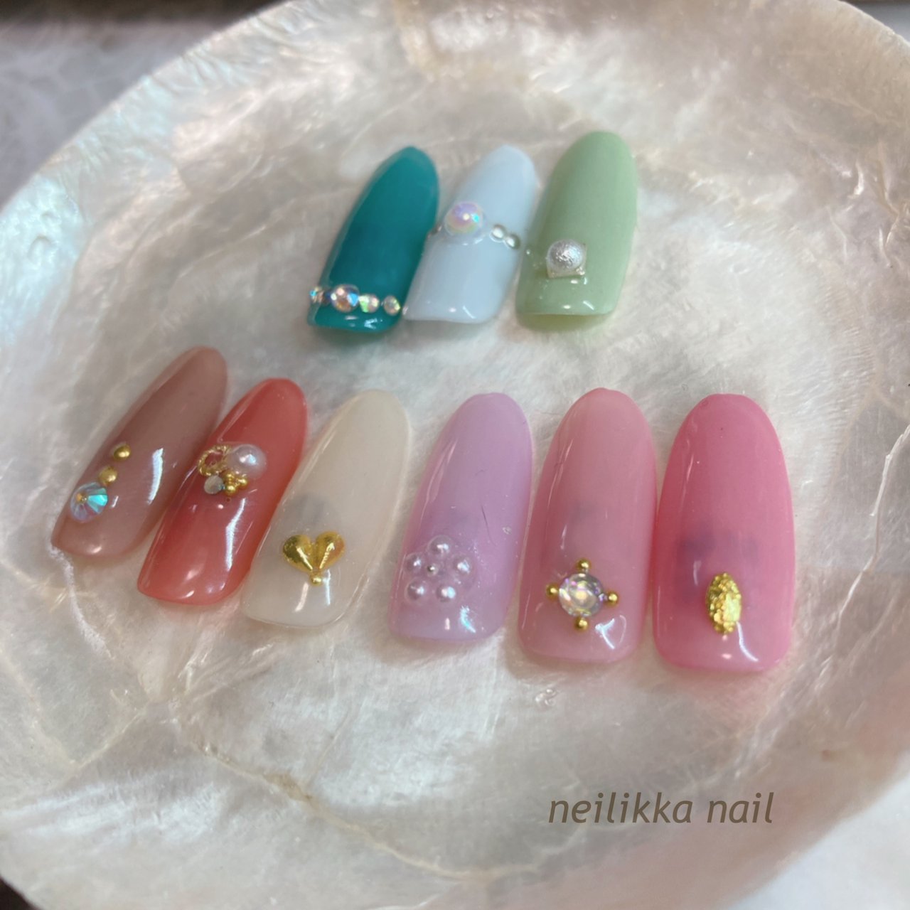 オールシーズン オフィス ブライダル ハンド ラメ Neilikka Nailのネイルデザイン No ネイルブック