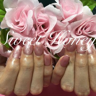 桜色のマグネットネイル🌸 オフィスでも流行りが楽しめますよ

#ネイル #ジェルネイル #マグネットネイル #キャッツアイネイル #バレリーナ #バレリーナネイル #オフィスネイル #カジュアルネイル #シンプルネイル #豊田市 #日進市 #豊明市 #みよし市 #東郷町 #知立市 #夜職 #風俗嬢 #キャバ嬢 #深夜営業 #オールシーズン #オフィス #マグネット #ショート #ベージュ #ピンク #ジェルネイル #お客様 #🐰🎀♡ʾʾ #ネイルブック