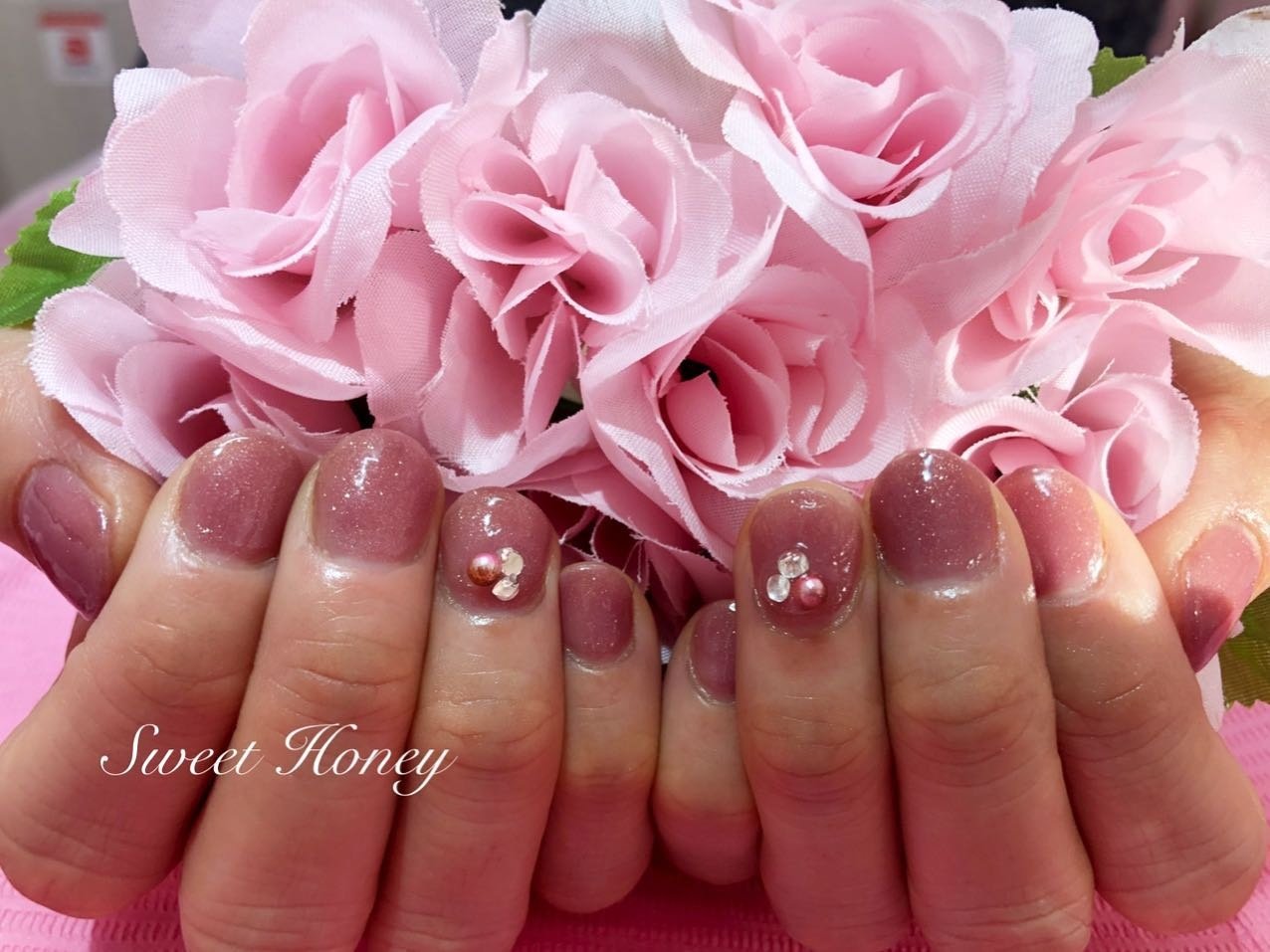 秋 冬 オールシーズン オフィス ホログラム ʾʾのネイルデザイン No ネイルブック