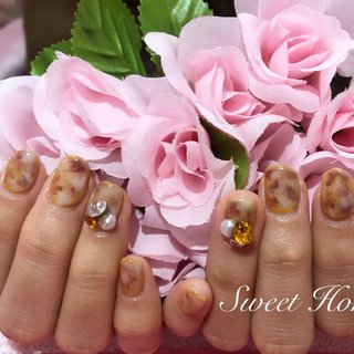 ラテ☕ネイル 可愛いニュアンス系も冬のファッションにも合わせやすいです^^*

お友達連れとご来店くださって
ありがとうございます^^*

#ニュアンスネイル #ニュアンスネイルデザイン #ラテカラー #ラテネイル #パーツネイル #オールシーズンネイル #秋ネイル #冬ネイル #豊田市 #愛知県 #豊明市 #知立市 #日進市 #東郷町 #みよし市 #キャバ嬢 #風俗嬢 #夜職 #深夜営業 #深夜営業ネイルサロン #冬 #女子会 #ハンド #アニマル柄 #べっ甲 #マーブル #ショート #ベージュ #オレンジ #ブラウン #ジェルネイル #お客様 #🐰🎀♡ʾʾ #ネイルブック