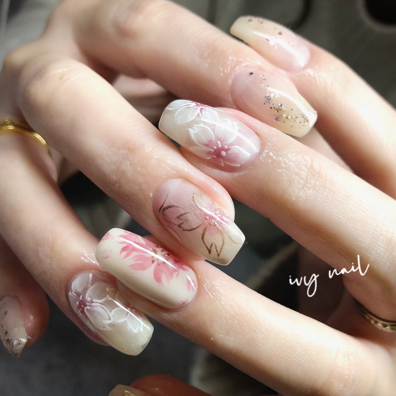 春 卒業式 入学式 ハンド ラメ Ivy Nailのネイルデザイン No ネイルブック