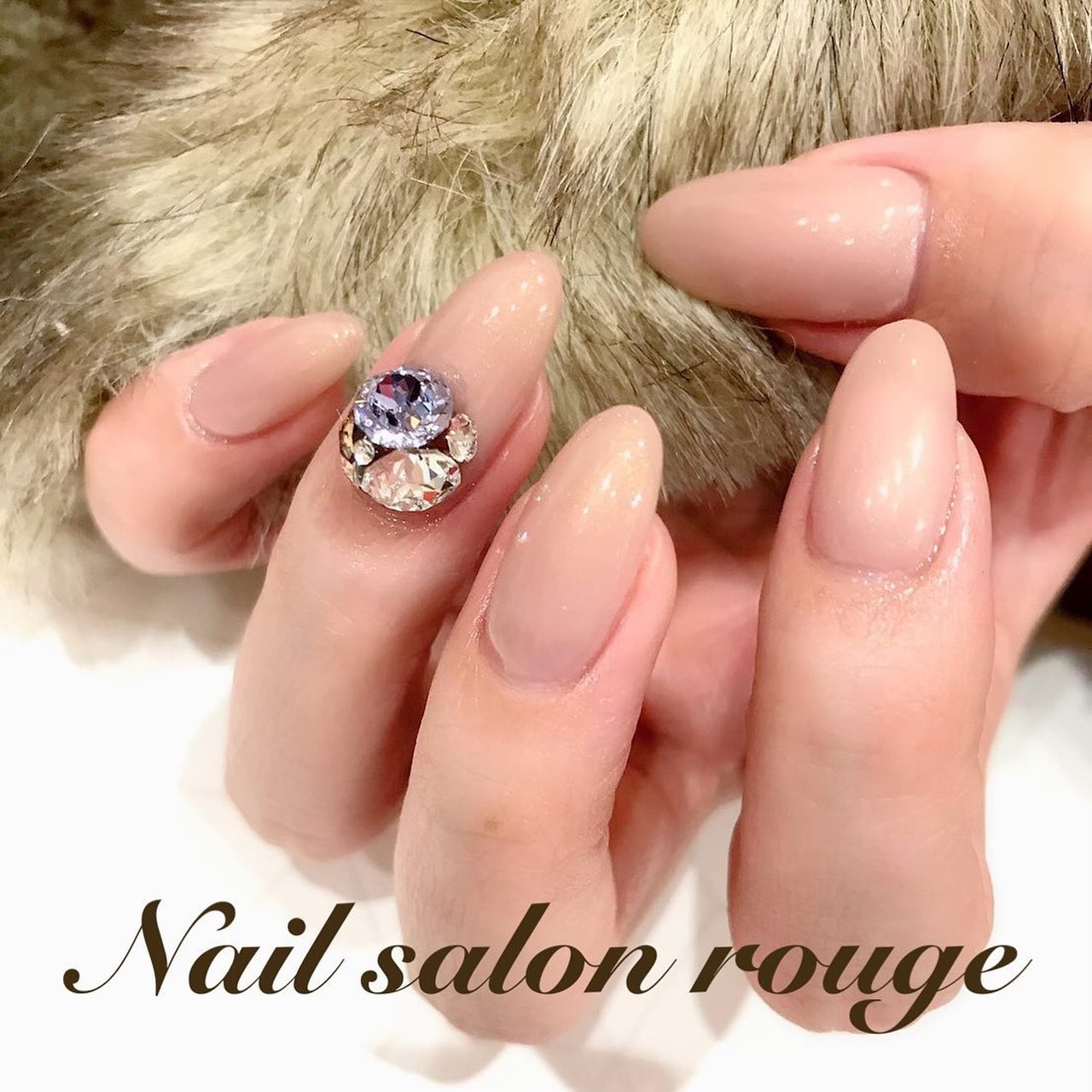 オールシーズン ハンド シンプル ビジュー ワンカラー Nail Salon Rougeのネイルデザイン No ネイルブック