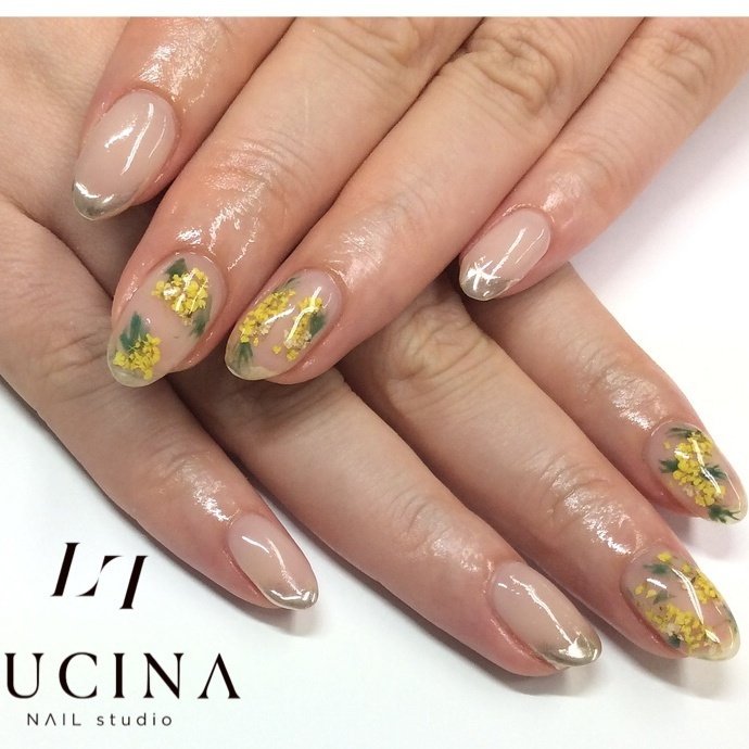 春 夏 オフィス ブライダル ハンド Nailstudio Lucinaのネイルデザイン No ネイルブック