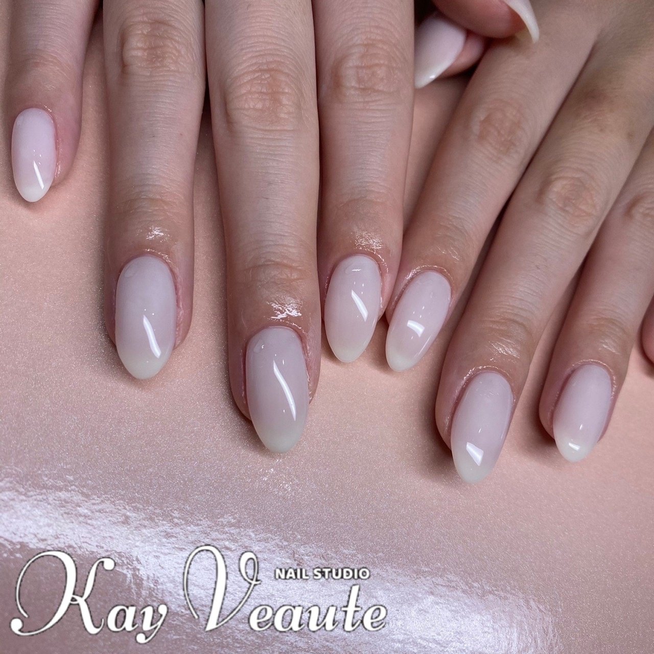 春 バレンタイン クリスマス ブライダル ハンド Nail Studio Kay Veauteのネイルデザイン No ネイルブック