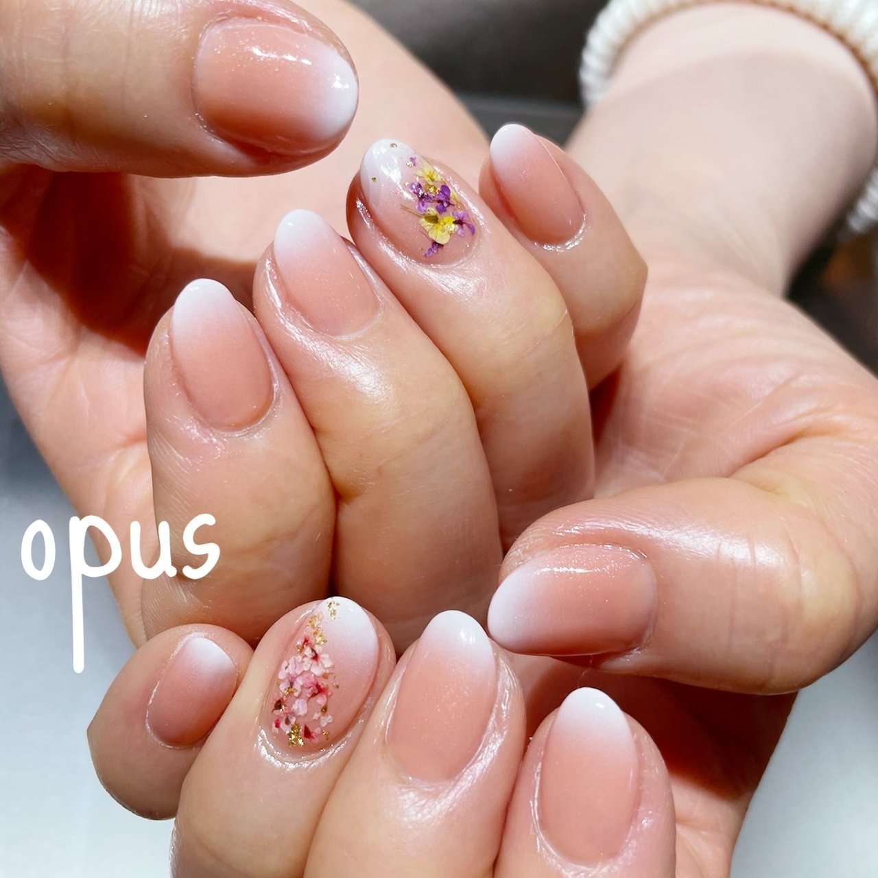 春 卒業式 入学式 ハンド グラデーション Yocoのネイルデザイン No ネイルブック