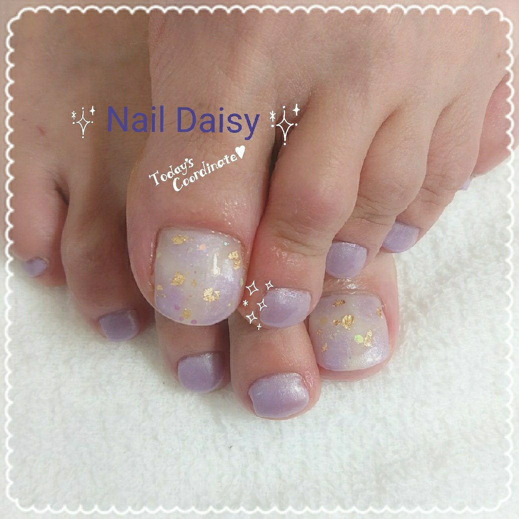 春 フット ワンカラー ニュアンス ホイル Naildaisyのネイルデザイン No ネイルブック
