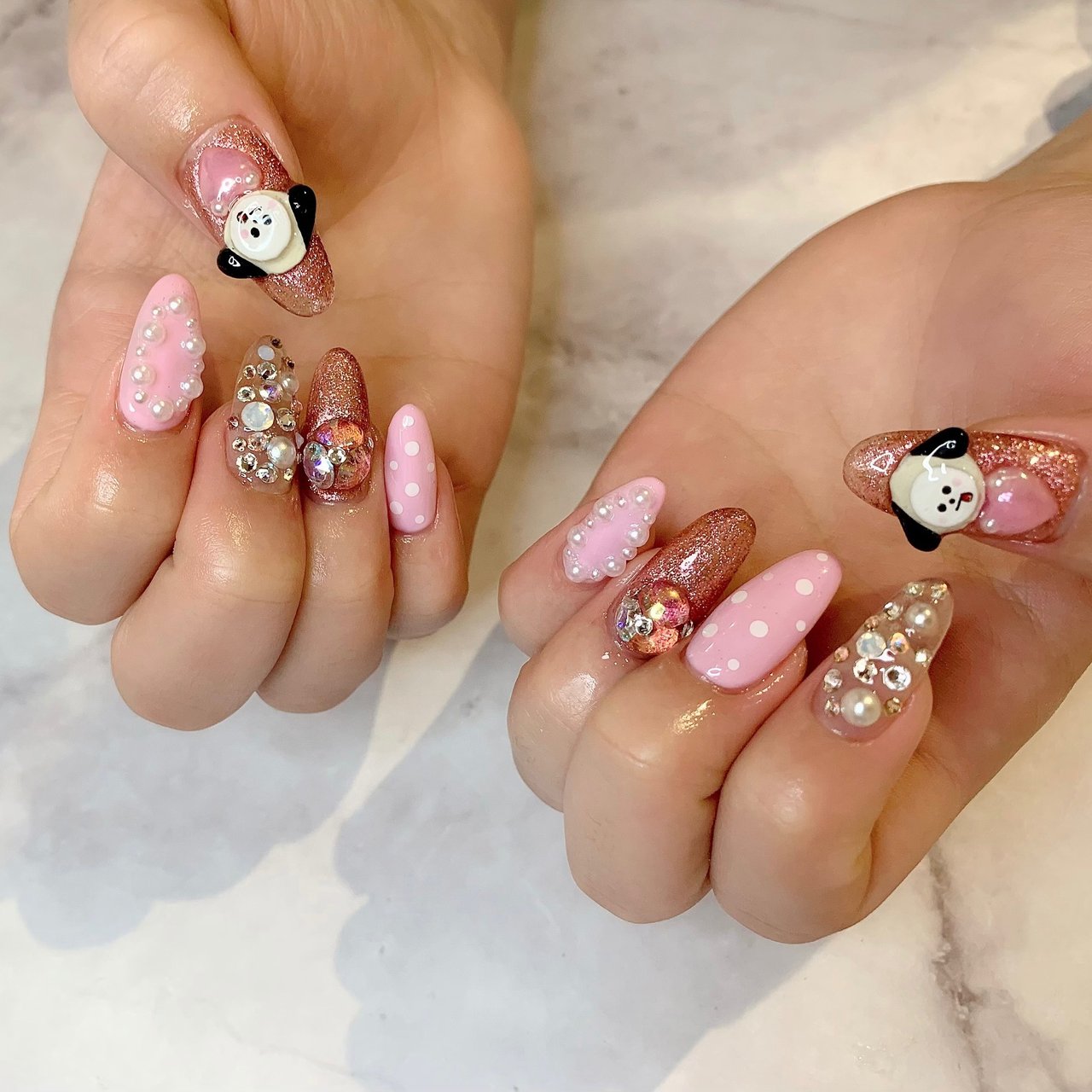 ハンド キャラクター ロング ホワイト ピンク Eve Nailのネイルデザイン No ネイルブック