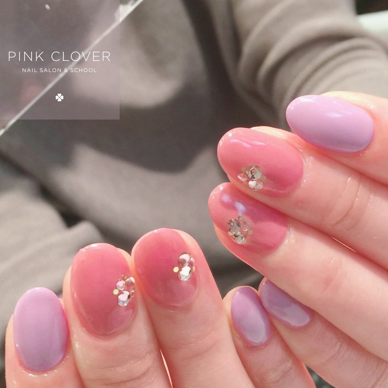 ピンク パープル ゴールド Pink Clover ネイルサロン スクールのネイルデザイン No ネイルブック