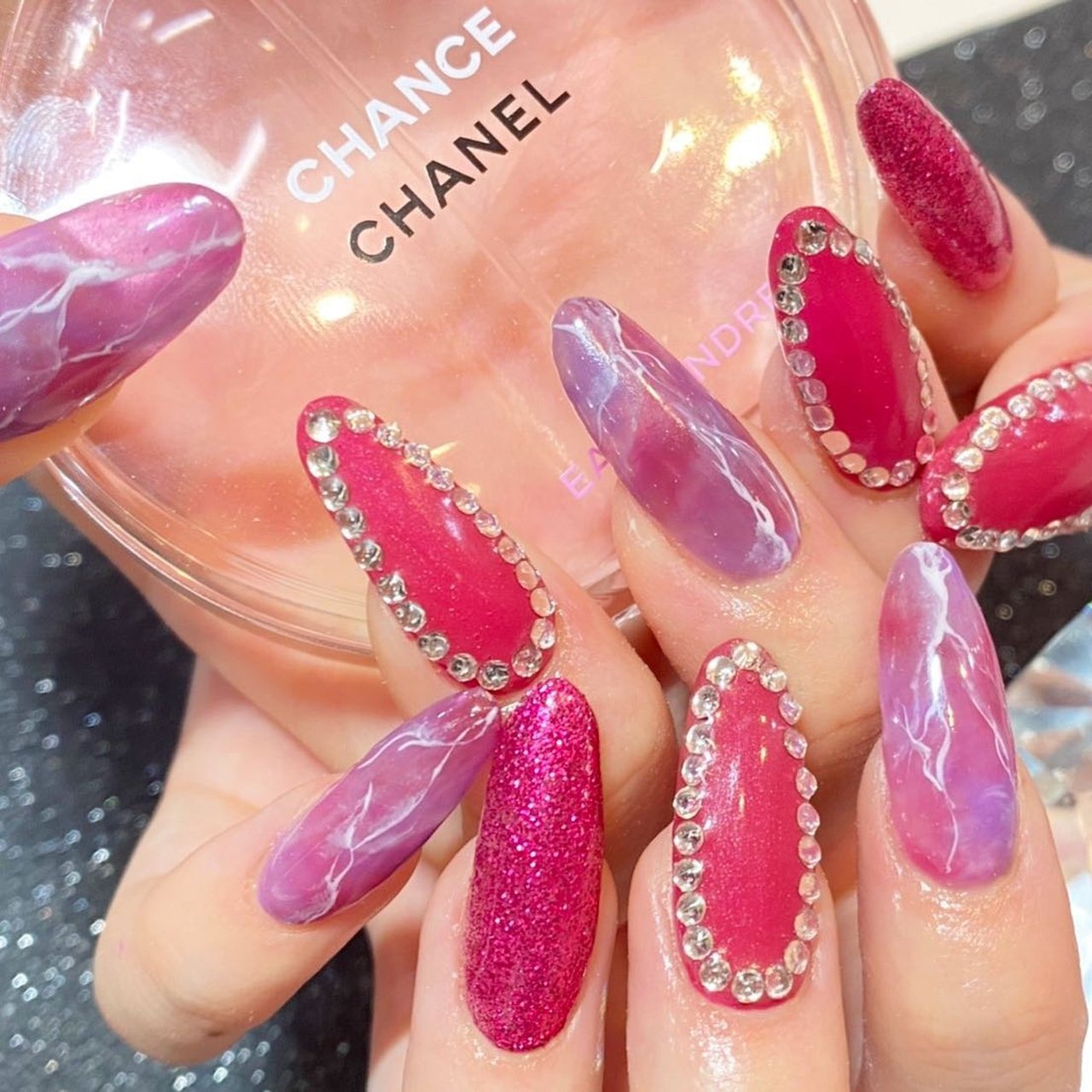 ピンク パープル ビビッド スカルプチュア Nailsgogo Shibuya Nailsalonのネイルデザイン No ネイルブック