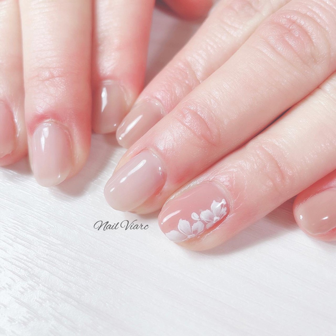 春 オールシーズン オフィス ハンド ワンカラー Nail Viarc Mihoのネイルデザイン No ネイルブック