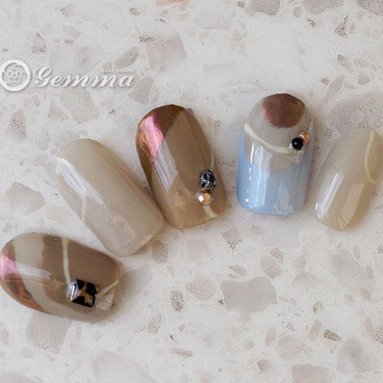 秋 冬 オールシーズン ハンド ミラー Gemmaのネイルデザイン No ネイルブック