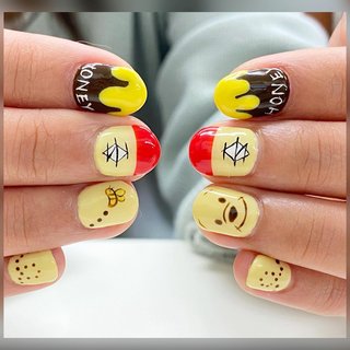 くまのプーさんネイルのネイルデザイン ネイルブック