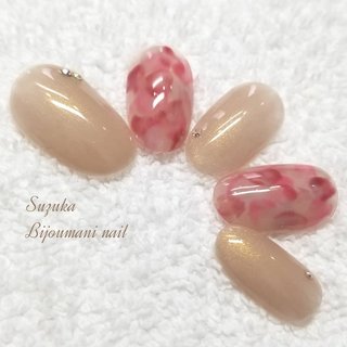 Bijoumani ビジュマーニ 伊勢若松のネイルサロン ネイルブック