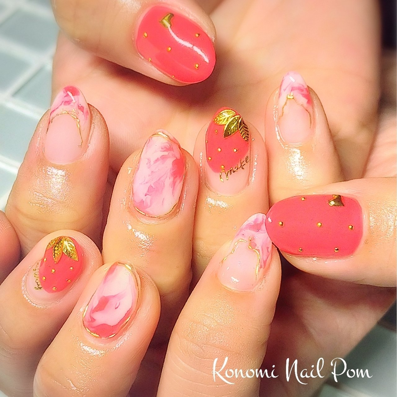 春 デート 女子会 ハンド 変形フレンチ Nail Salon Pomのネイルデザイン No ネイルブック