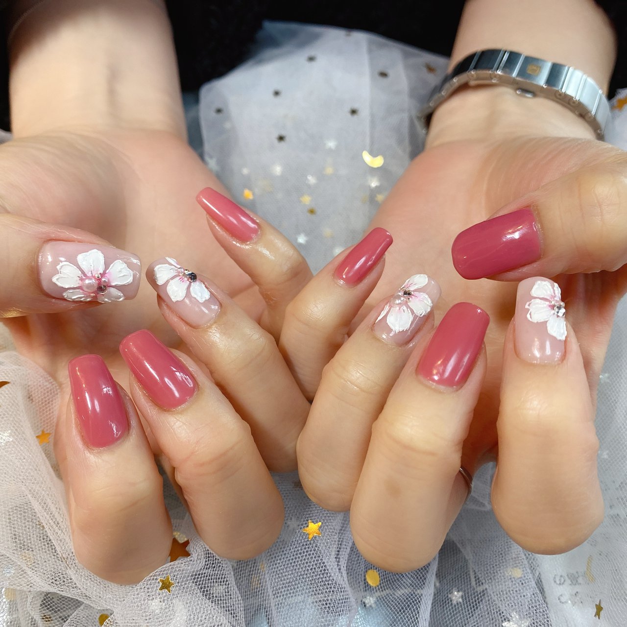 フラワー ミディアム ホワイト ピンク パンダ Nail 川崎のネイルデザイン No ネイルブック
