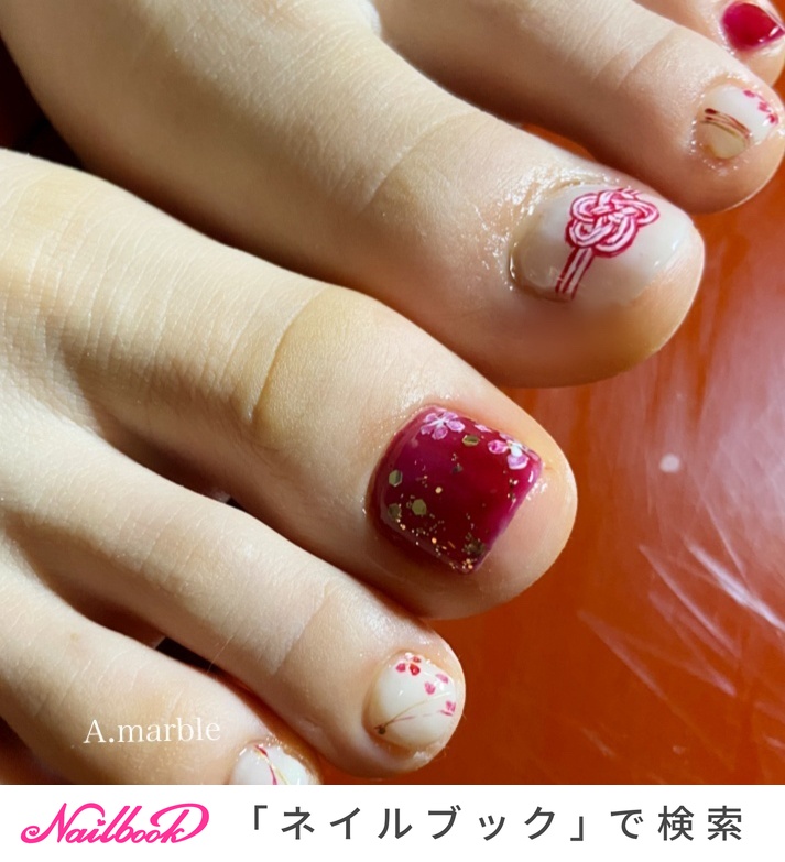 和ネイル 和柄 和風 梅のネイルデザイン ネイルブック