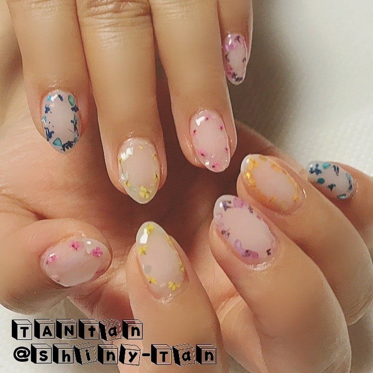 春 パーティー デート 女子会 ハンド Tantan 坦坦 のネイルデザイン No ネイルブック