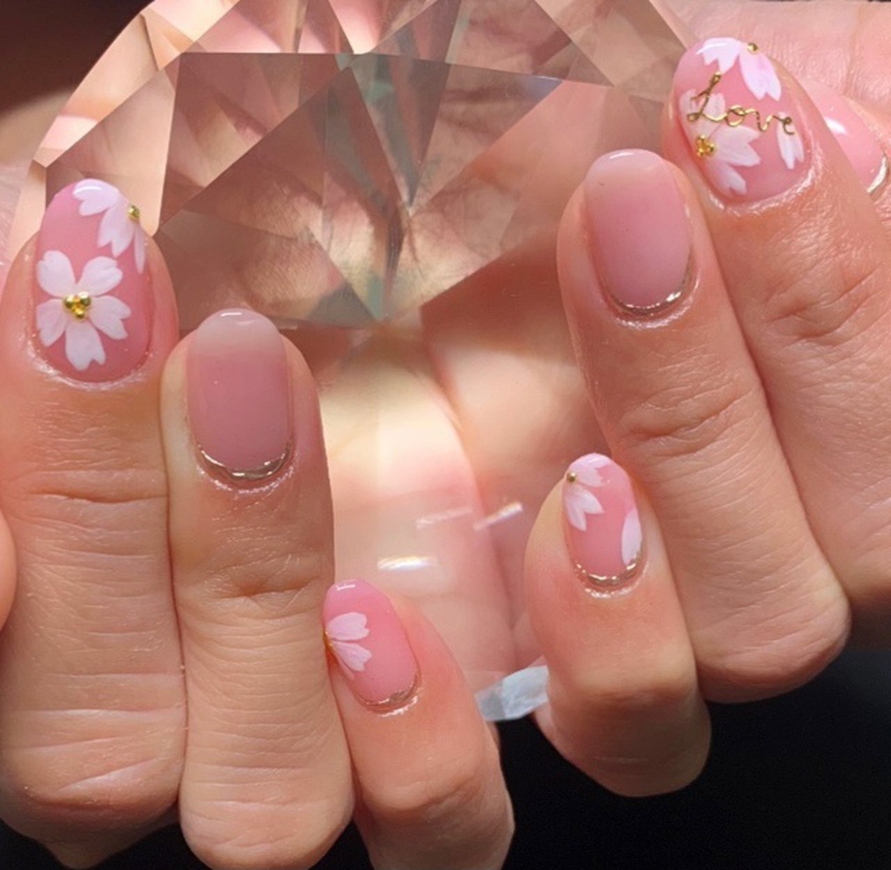 春 ハンド フレンチ フラワー ピンク Lvl Nail Airiのネイルデザイン No ネイルブック