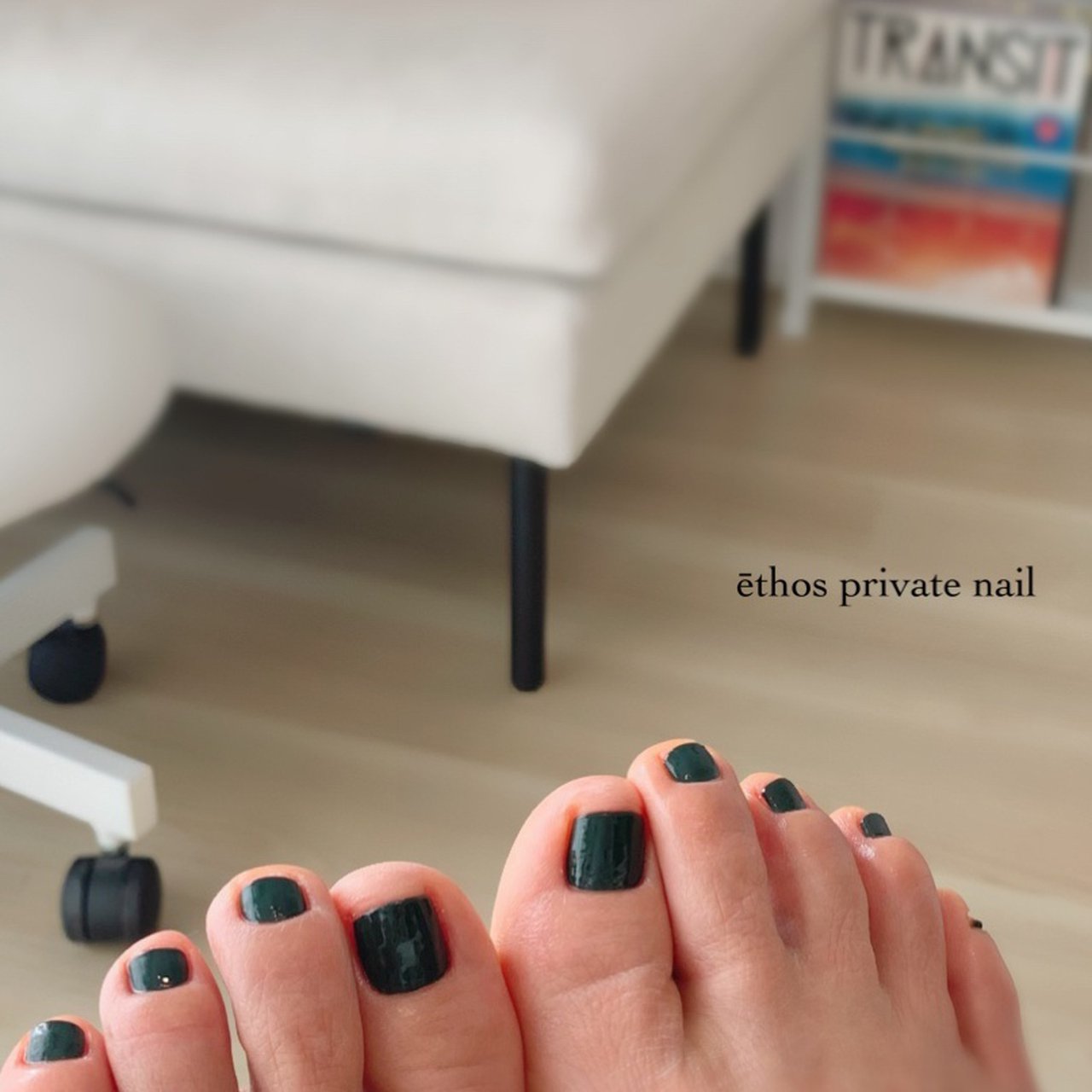 オールシーズン 海 リゾート 女子会 フット Ethos Nailのネイルデザイン No ネイルブック