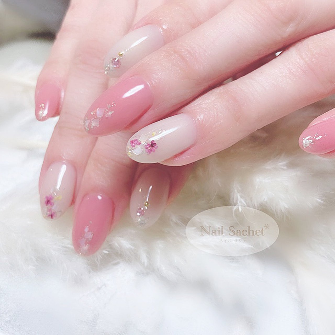 春 オールシーズン オフィス グラデーション ホログラム 東京nailsachet ネイルサシェのネイルデザイン No ネイル ブック