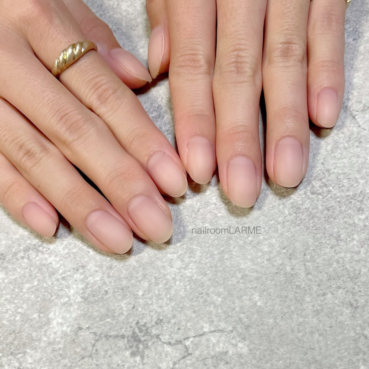 ハンド ベージュ Nailroomlarmeのネイルデザイン No ネイルブック
