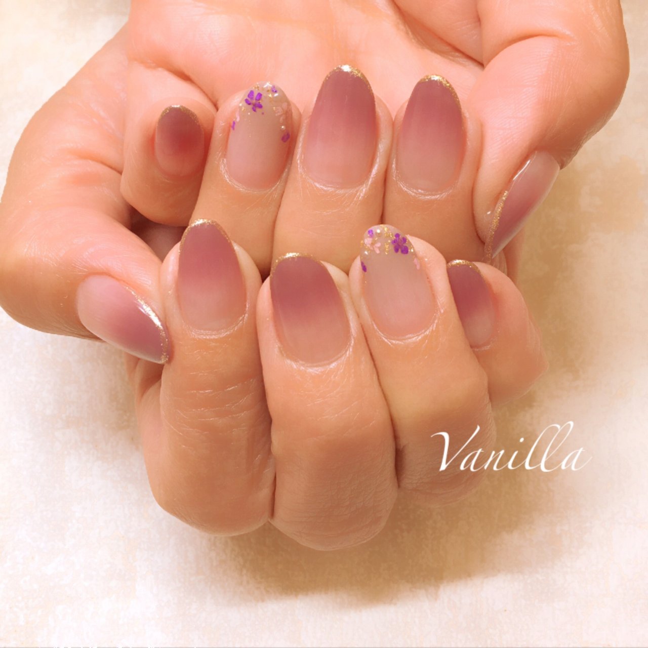 春 グラデーション フラワー ピンク パープル Nailsalonvanillaのネイルデザイン No ネイルブック