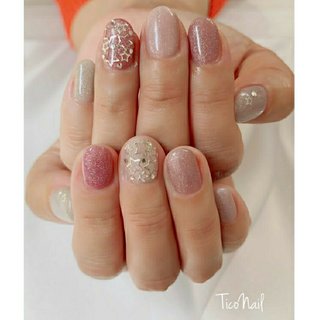 スワロフスキーストーンのネイルデザイン ネイルブック