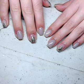 22年 新着順 アイスグレーネイルのネイルデザイン ネイルブック