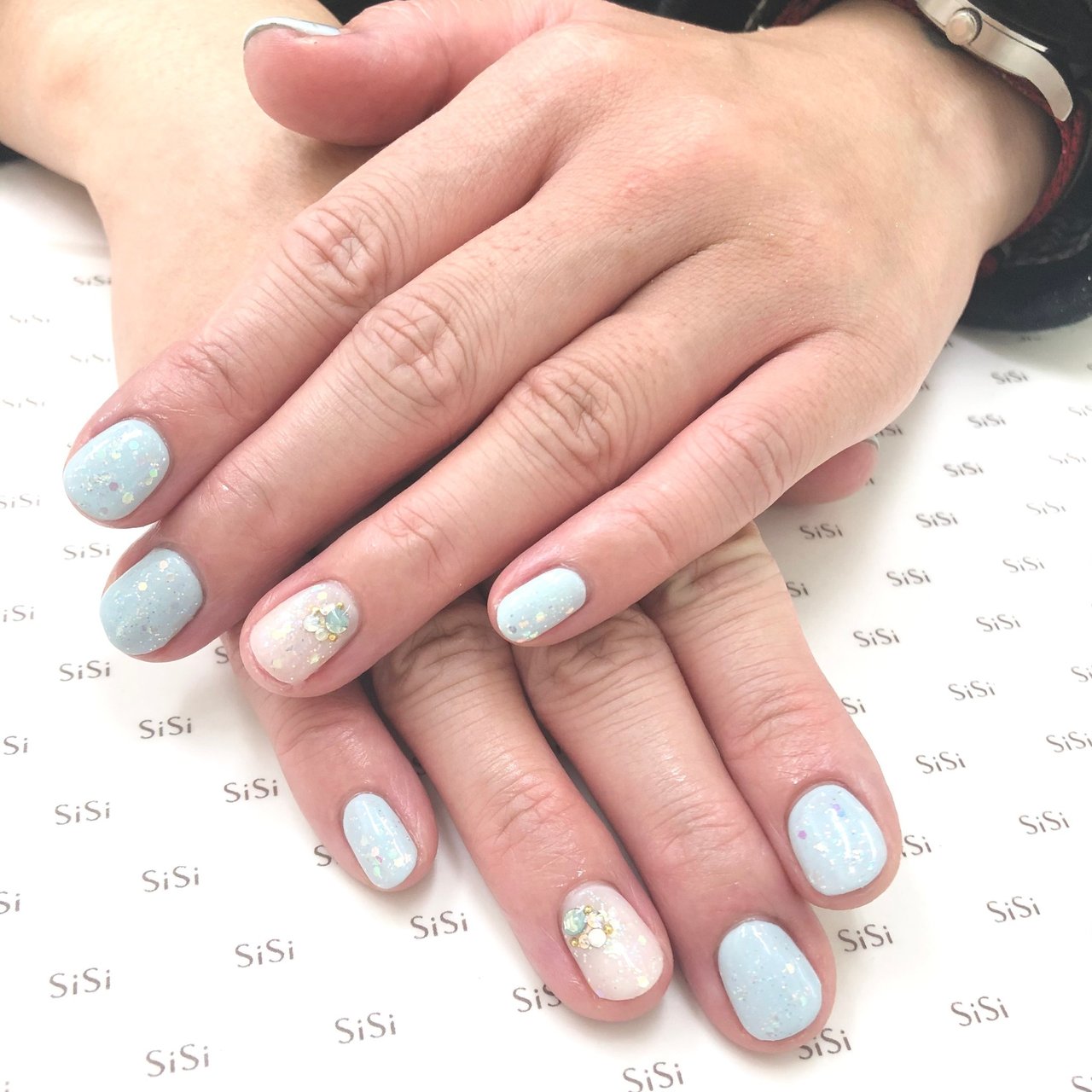 夏 旅行 オフィス ブライダル ハンド Nailsalon Sisi ネイルサロンシシ 東銀座のネイルデザイン No ネイルブック