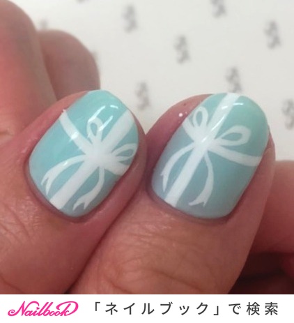 ティファニーリボンのネイルデザイン ネイルブック