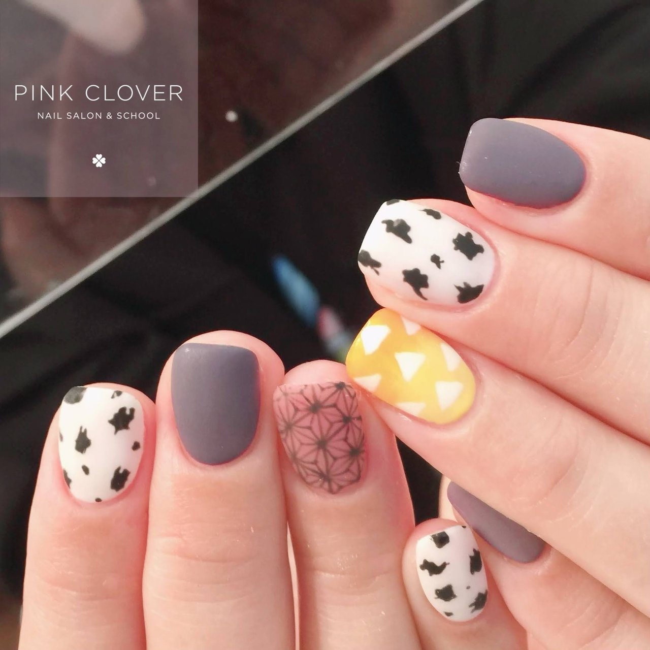 ピンク イエロー グレー Pink Clover ネイルサロン スクールのネイルデザイン No ネイルブック