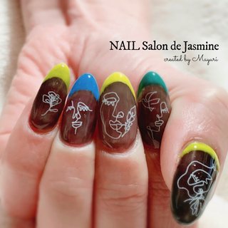 変な顔ネイルのネイルデザイン ネイルブック