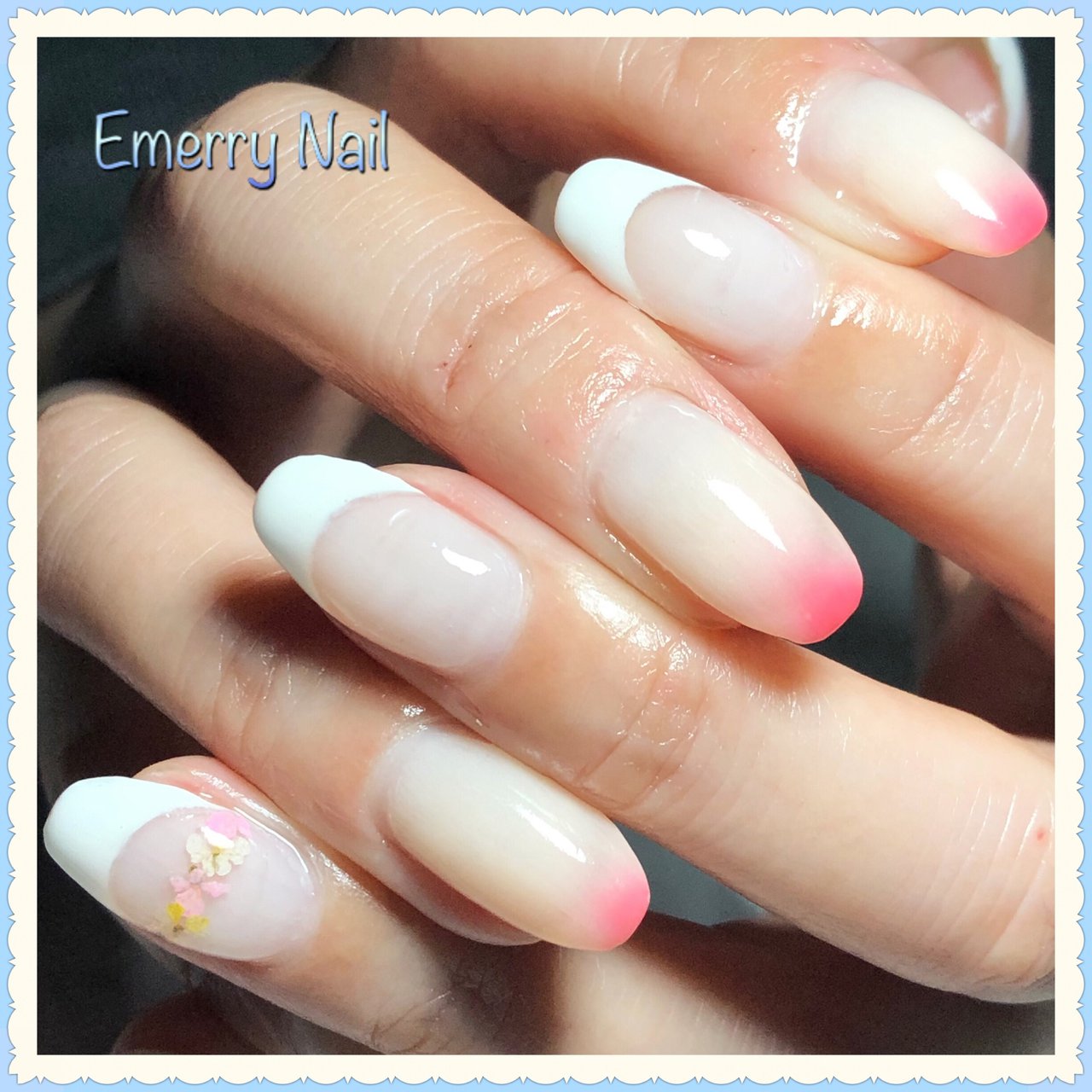 春 ハンド フレンチ チーク 押し花 Emerry Nail えみのネイルデザイン No ネイルブック