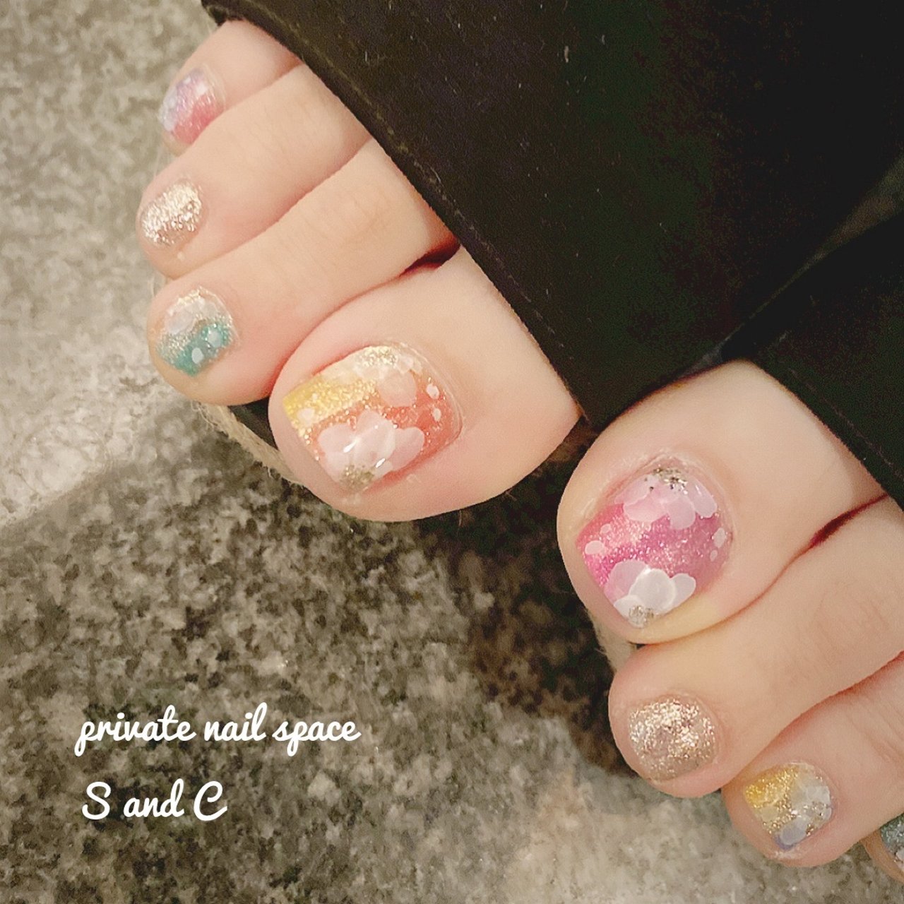 春 夏 海 フット グラデーション Private Nail Space S And Cのネイルデザイン No ネイルブック