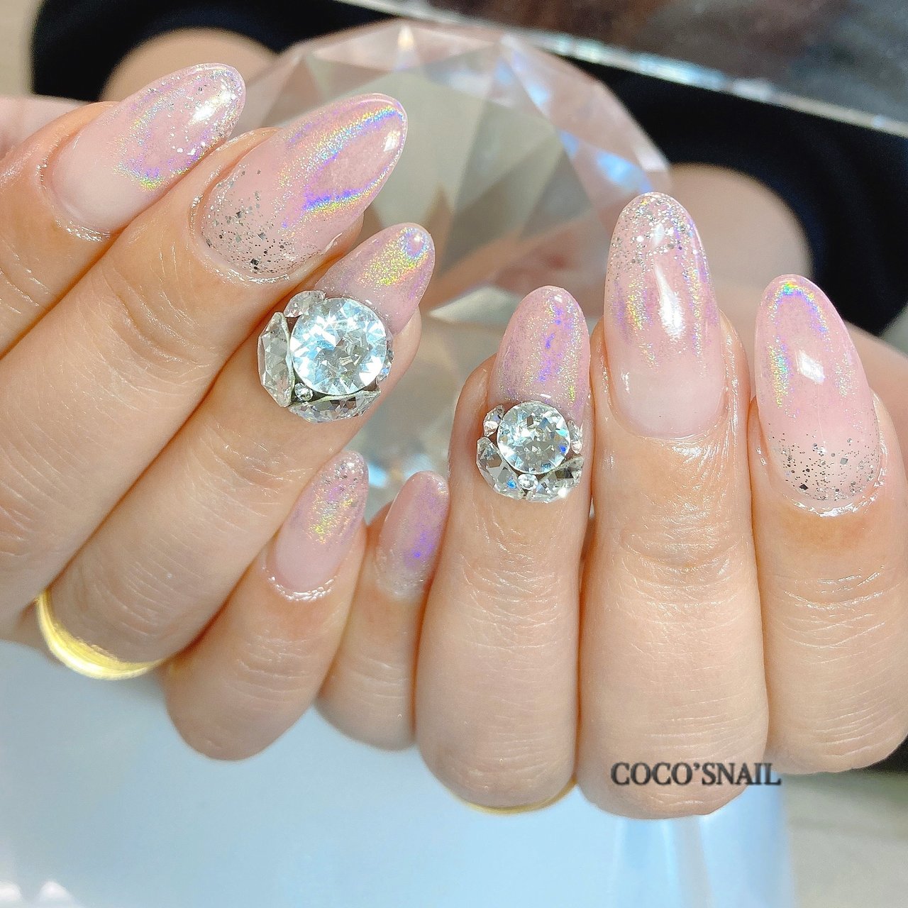 春 オールシーズン ハンド グラデーション ビジュー Coco S Nailのネイルデザイン No ネイルブック