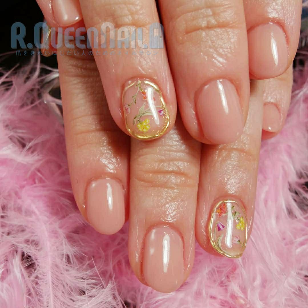 春 オフィス デート ハンド シンプル 今村しほり 千葉 R Queennailのネイルデザイン No ネイルブック