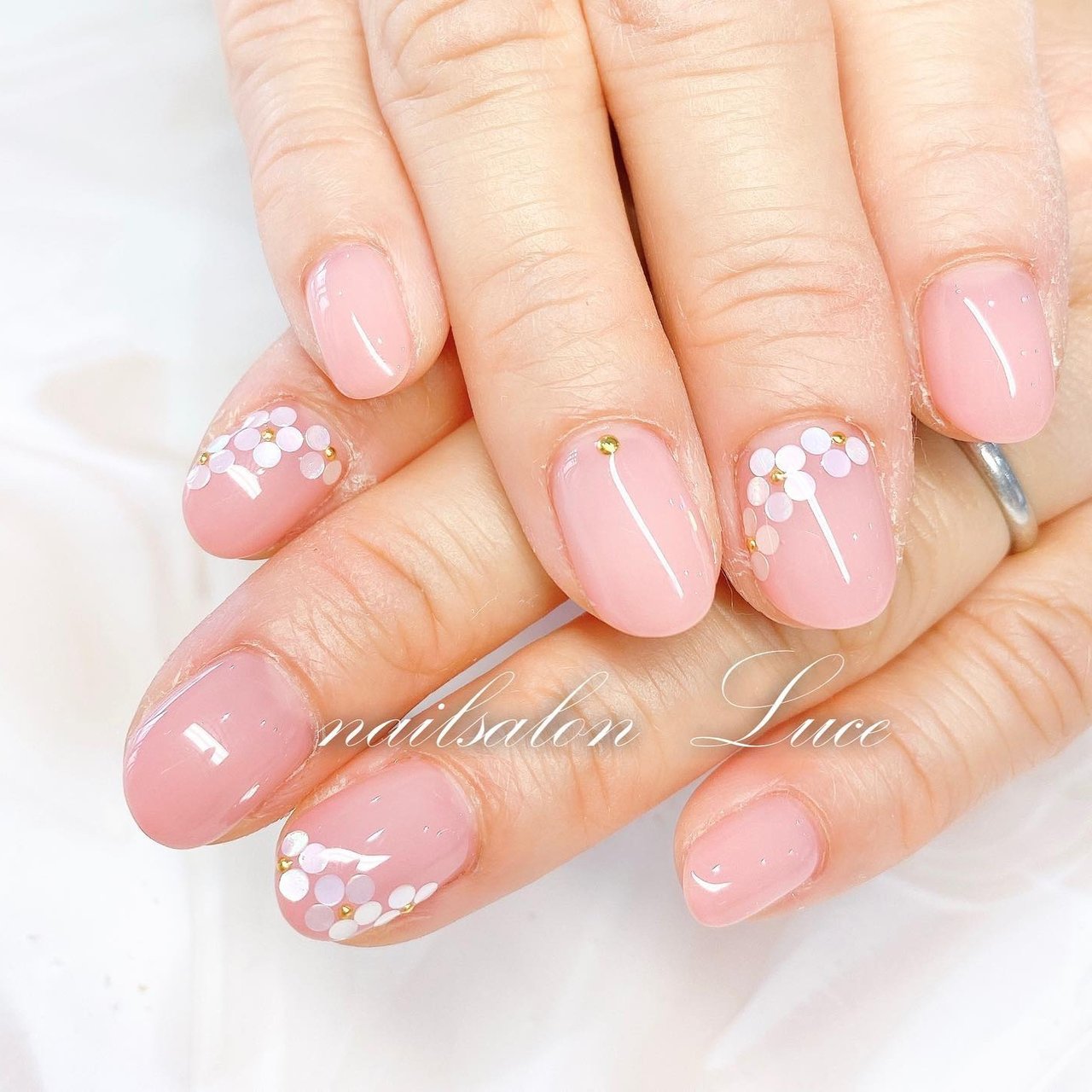 ホログラム フラワー ピンク Nail Salon Luceのネイルデザイン No ネイルブック
