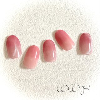 #アートし放題コース💅💕 
桜ピンクのツートングラデーション
マグネットアートをプラス( *ˊᗜˋ* )✧*。

#春#春ネイル#春ネイル2021 #大人可愛い #大人上品ネイル #フラワーネイル #春 #オフィス #デート #ハンド #シンプル #グラデーション #マグネット #ピンク #シルバー #パステル #ジェルネイル #ネイルチップ #sa #ネイルブック