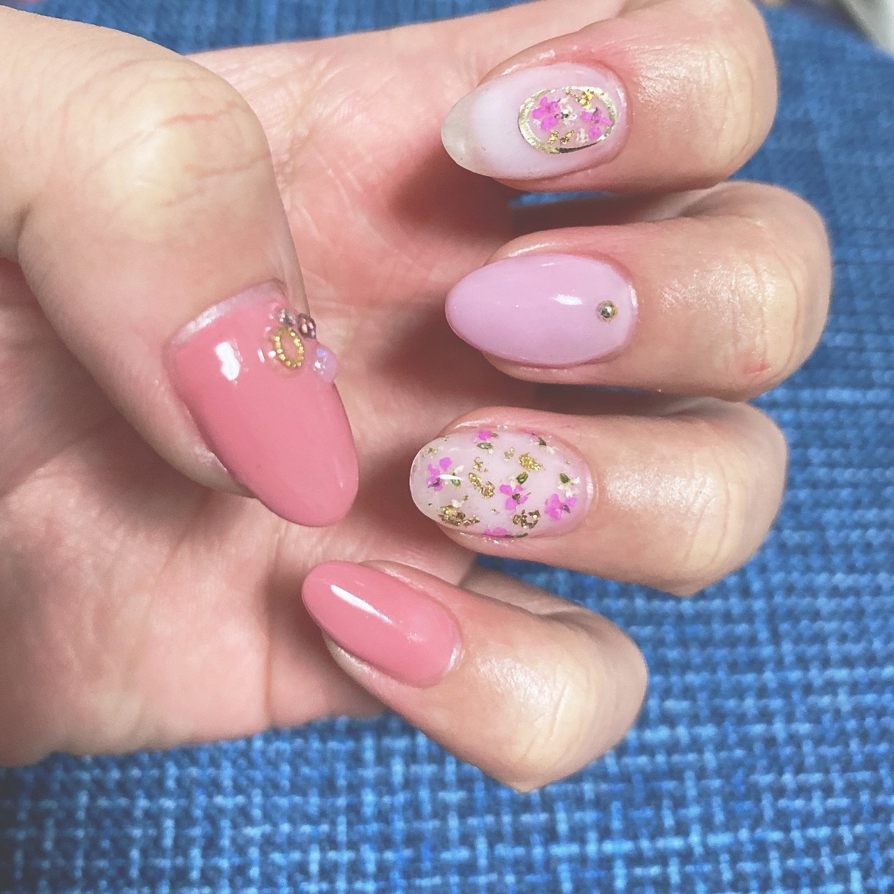 春 ハンド シンプル フラワー ショート Kuromiのネイルデザイン No ネイルブック