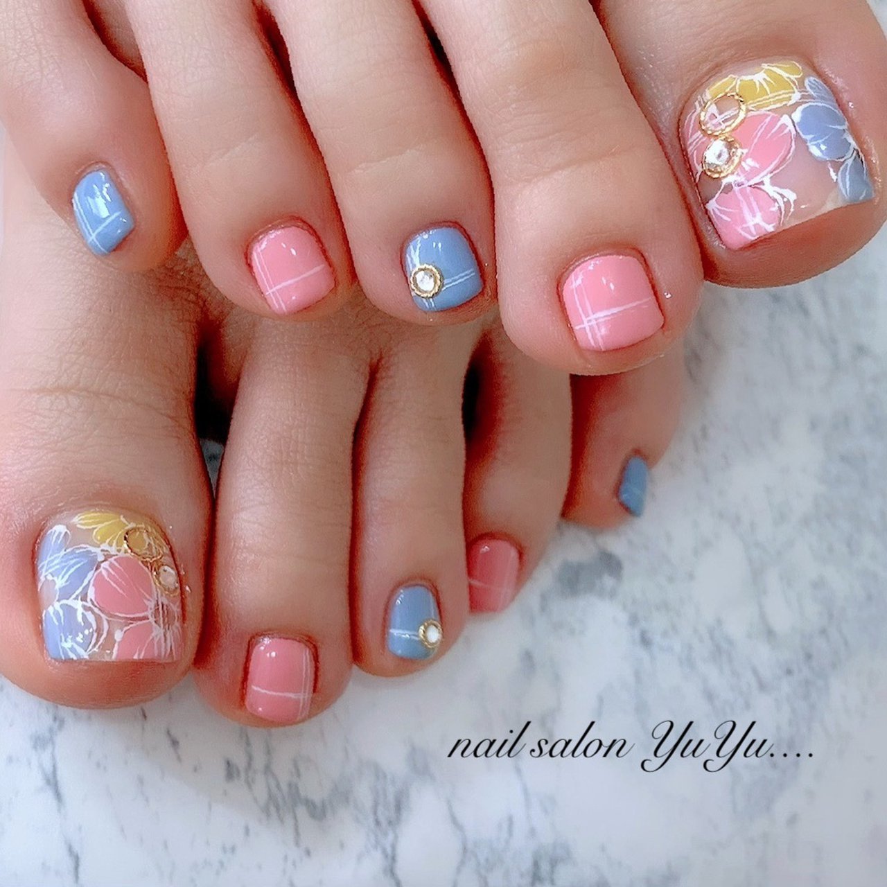 春 フット フラワー ショート ピンク Nail Salon Yuyuのネイルデザイン No ネイルブック