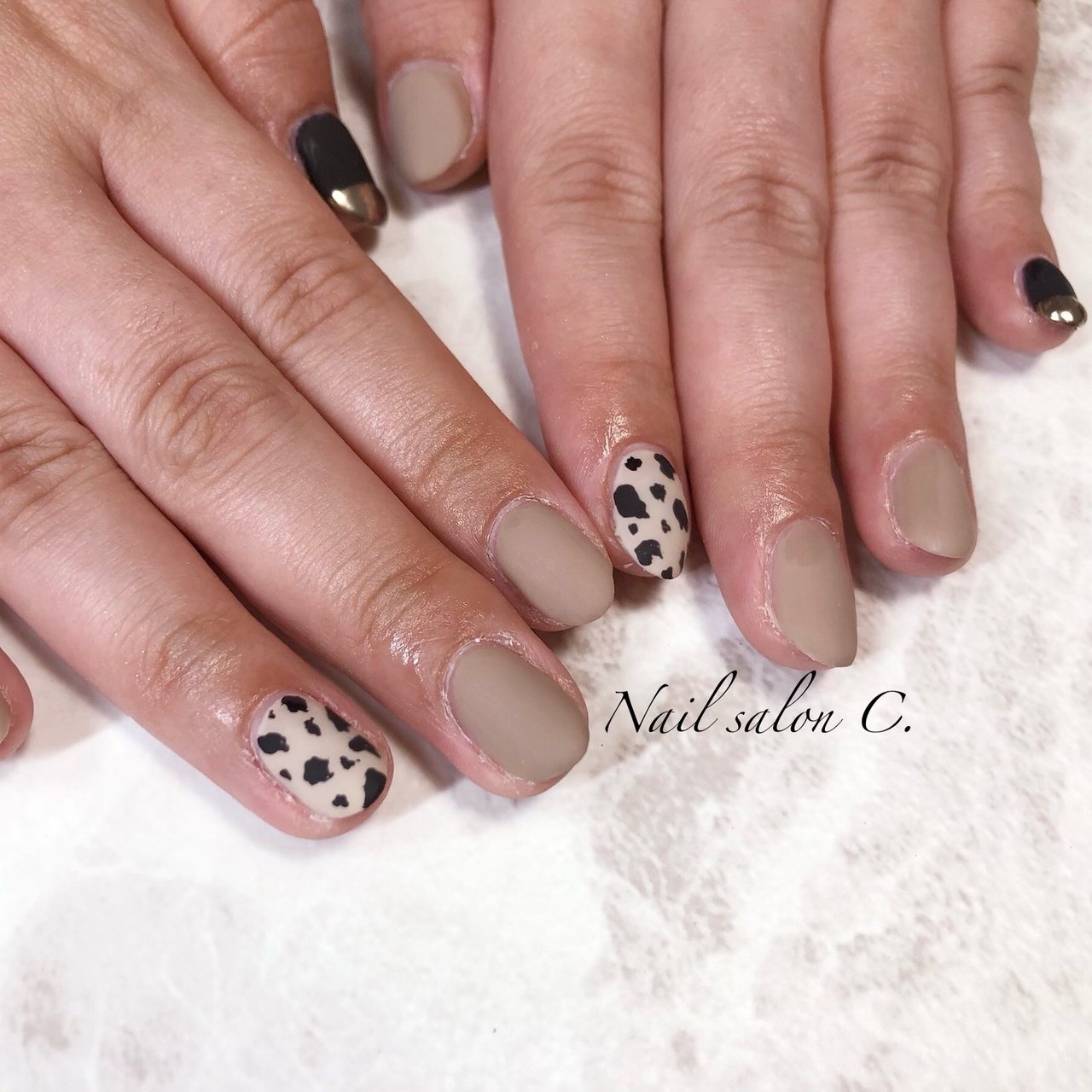 秋 冬 ハンド アニマル柄 マット Nail Salon C のネイルデザイン No ネイルブック