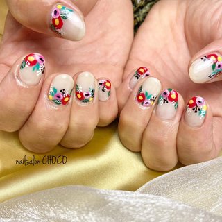 おすすめ順 レトロ花柄のネイルデザイン ネイルブック