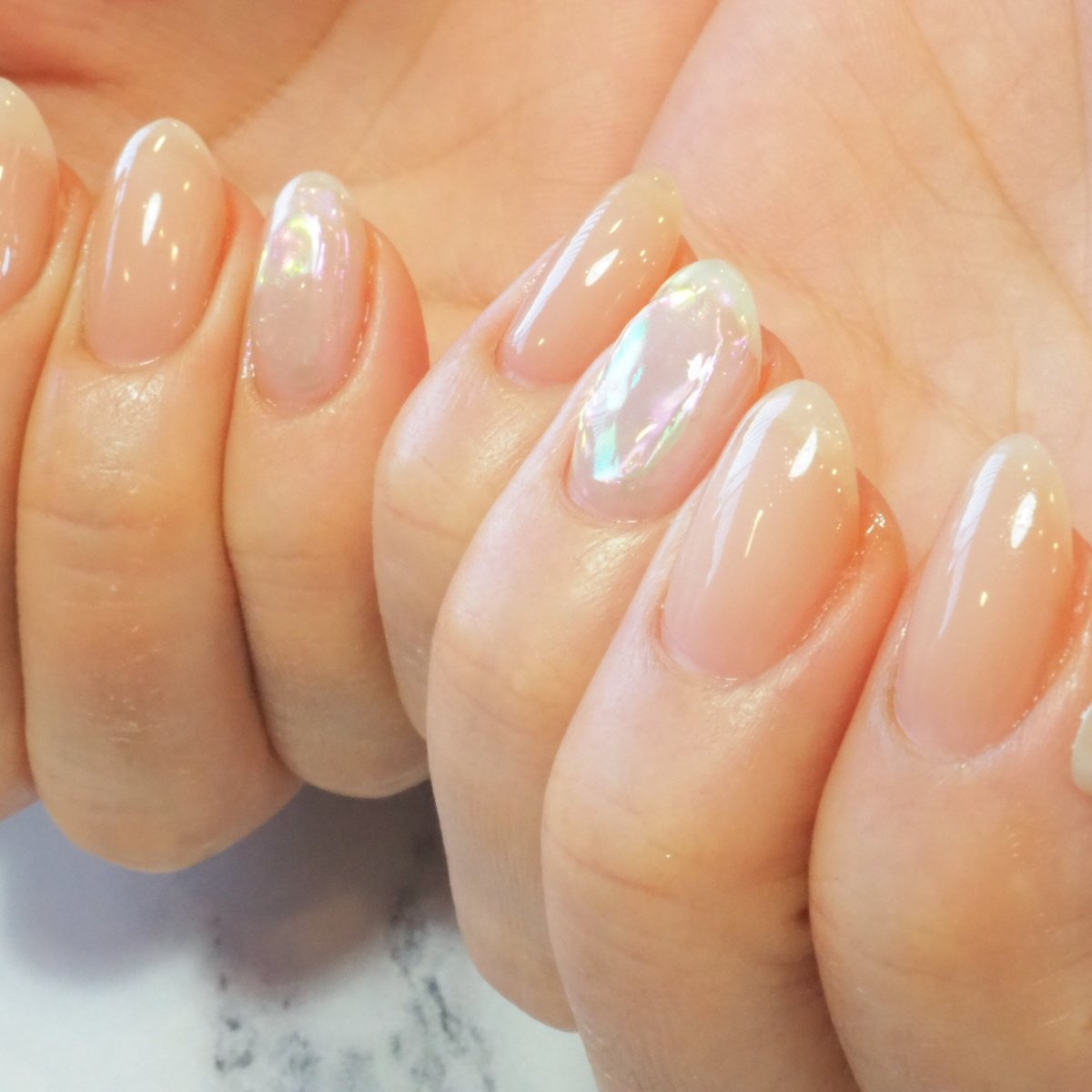 オールシーズン ハンド シンプル オーロラ クリア Nailsalon Heavensのネイルデザイン No ネイルブック