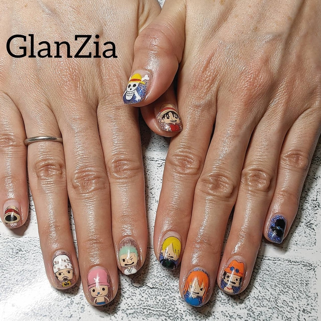 ライブ パーティー ハンド キャラクター ショート Glanzia ｸﾞﾗﾝﾂｨｱ 南流山駅前6分nail Facialのネイル デザイン No ネイルブック