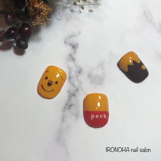 プーさんネイルのネイルデザイン ネイルブック