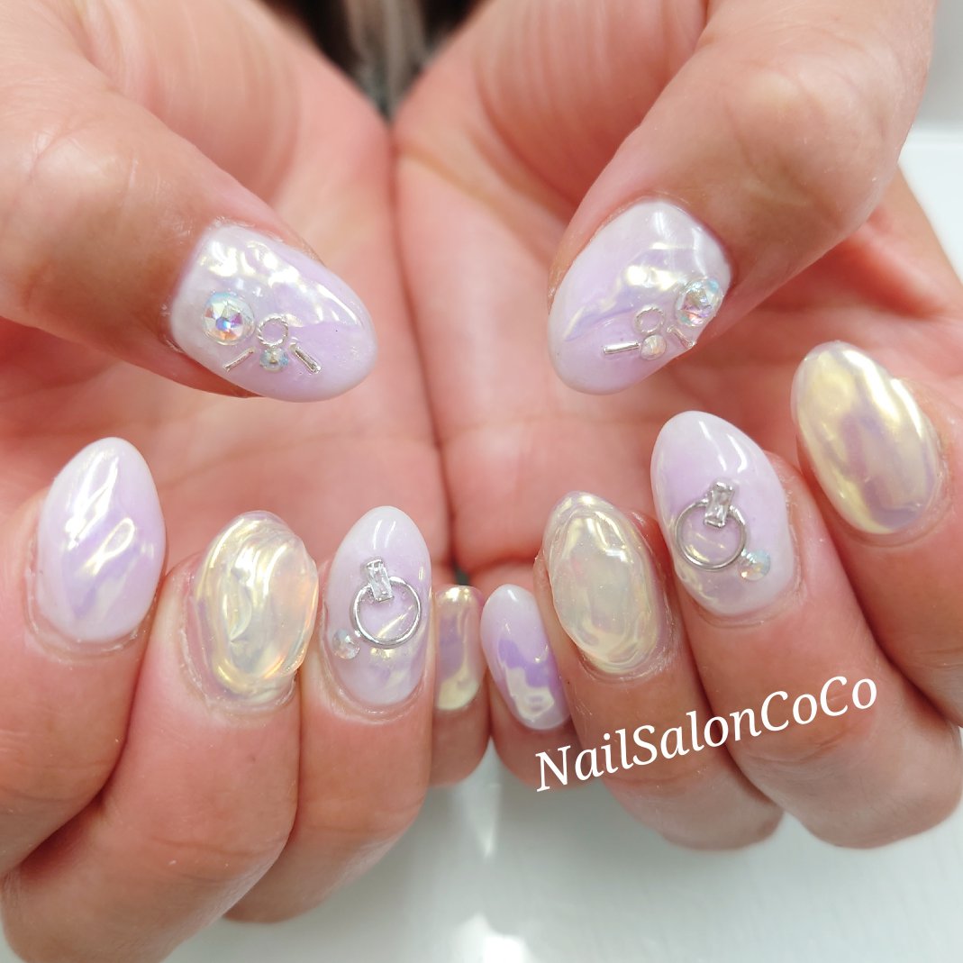 春 ハンド ワンカラー ビジュー ミラー Nailsaloncocoのネイルデザイン No ネイルブック