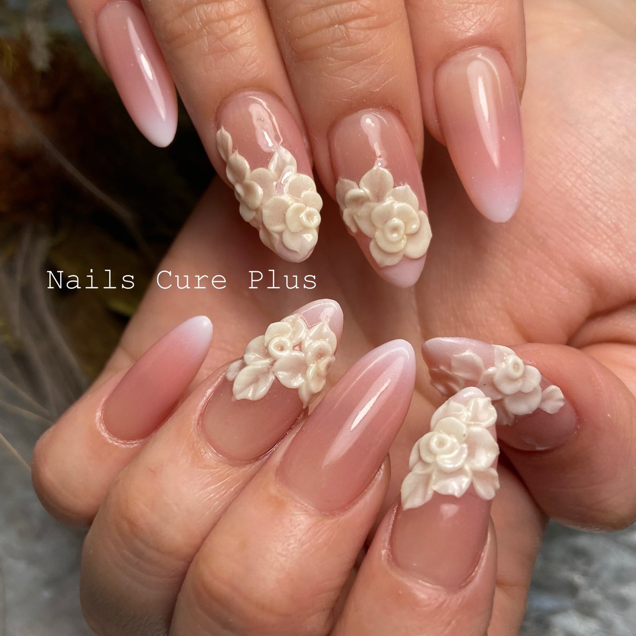 Nailscureplus 三宅麻弥のネイルデザイン No ネイルブック
