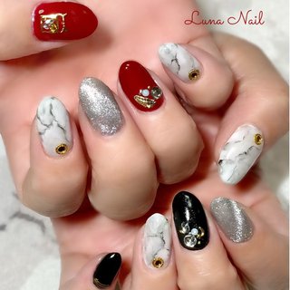 ホワイト ブラック 赤のネイルデザイン ネイルブック